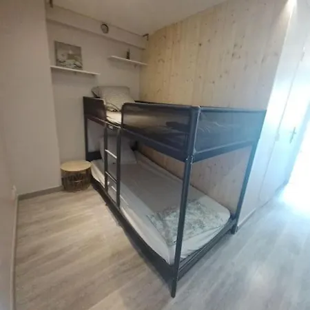 Cosy لا غراند موت