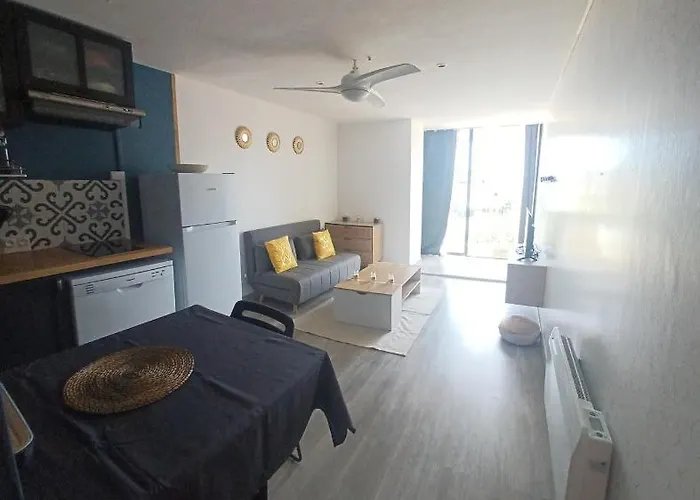 Cosy Ла-Гранд-Мот